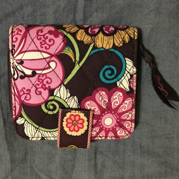 Vera Bradley Small Zip/Snap Wallet Brown Mod Floral Fabric - Picture 1 of 4